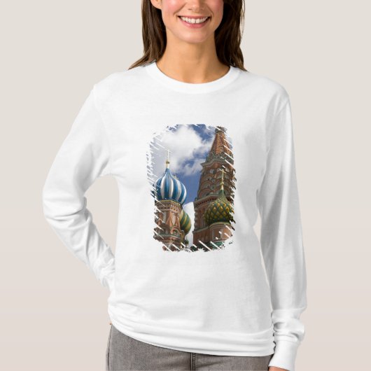 ロシア、モスクワ、赤の広場 聖バシリイ大聖堂 4 Tシャツ (正面)