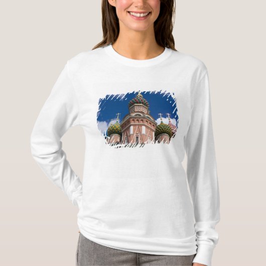 ロシア、モスクワ、赤の広場 聖バシルの大聖堂 2 Tシャツ (正面)