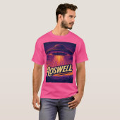 "ロズウェル、NM" UFOエイリアン- Mens T-Shirt Tシャツ (正面フル)