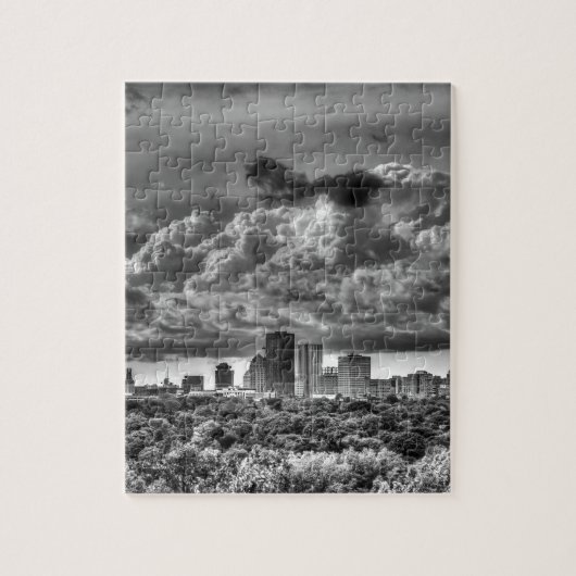 ロチェスターのスカイライン ジグソーパズル (縦)