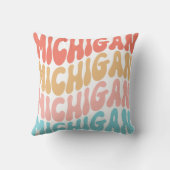 ロチェスターヒルズミシガンピローリレンジレインボー クッション (裏面)