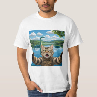 ロッおもしろいチ・ネス・モンスター子猫の猫セルフィークール Tシャツ