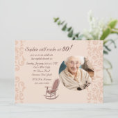 ロッキングチェアの写真の招待状 招待状 (スタンド正面)