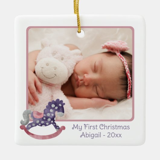 ロッキングホース2写真私の最初のクリスマスベビーガール セラミックオーナメント (正面)
