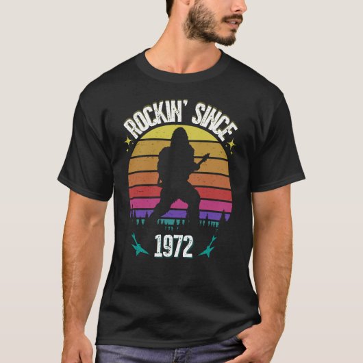 ロッキン以来1972ビッグフット音楽愛好家 Tシャツ (正面)