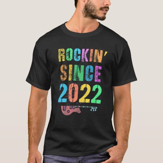 「ロッキン」2022年以来のヴィンテージロックスター生まれたばかりの誕生 Tシャツ (正面)