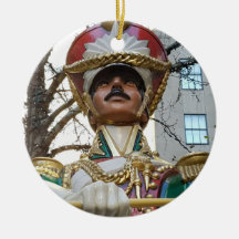 ロッキーフェラーでのクリスマス – トイ・ソリダー