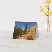 ロッキー山脈のロッチから出る道 カード (黄色い花)