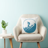 ロッキー山脈を青とWhでスキーをするスノースキーヤー クッション (椅子)