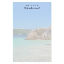 ロッキー海と美しい熱帯ビーチ