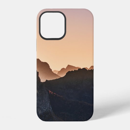 ロッキー・マウンテン iPhoneケース (裏面)