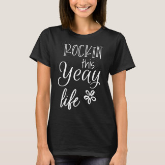 ロックインthis Yeay Lifeカンボジアグランマ Tシャツ
