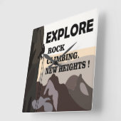 ロッククライミングで新たな高みへ スクエア壁時計 (傾斜)