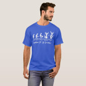 ロックドラマーの進化 ファンに捧ぐ面白い棒人間デザイン Tシャツ (正面フル)