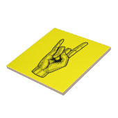 ロックハンドサイン – レトロハンドドローイラストレーションオン タイル (側面)