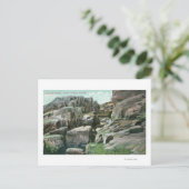 ロックフェイスの巨大な岩石段の昇順の表示 ポストカード (スタンド正面)