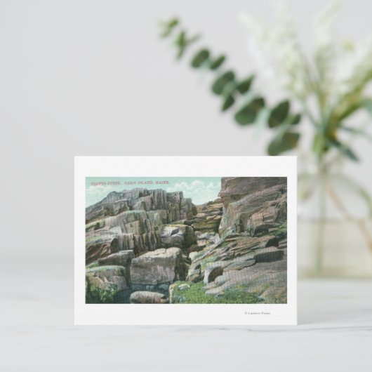 ロックフェイスの巨大な岩石段の昇順の表示 ポストカード (スタンド正面)