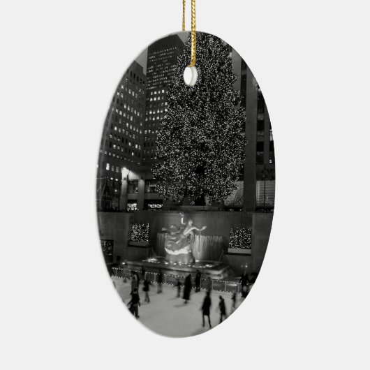 ロックフェラーの中心及びアイススケーターのクリスマス セラミックオーナメント (右)