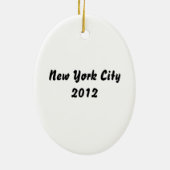 ロックフェラーの中心及びアイススケーターのクリスマス セラミックオーナメント (裏面)