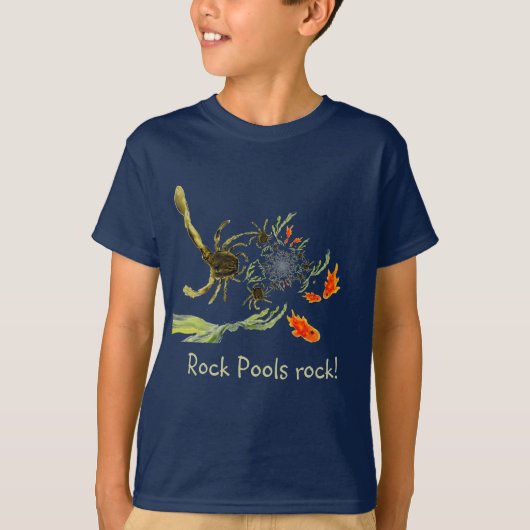 ロックプールのカニ 魚 海辺の楽しみ Tシャツ (正面)