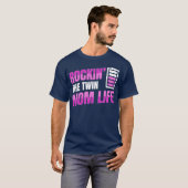ロックンテウィン母の生活デザインのための母の母の友人 Tシャツ (正面フル)