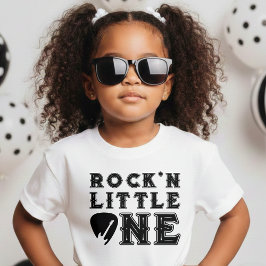 ロックンリトルワン ギターピック 1歳の誕生日パーティー ベビーTシャツ