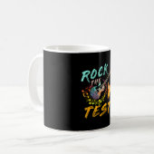 ロックンロールのギターを使って コーヒーマグカップ (正面左)