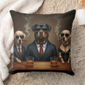 ロッティ、ラボ、チワワ犬のドリンクとの会議 クッション (ブランケット)