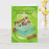 ロットワイラーインベッド – おもしろい誕生日 カード (黄色い花)