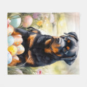 ロットワイラードッグとイースターエッグホリデイ フリースブランケット (正面(横))