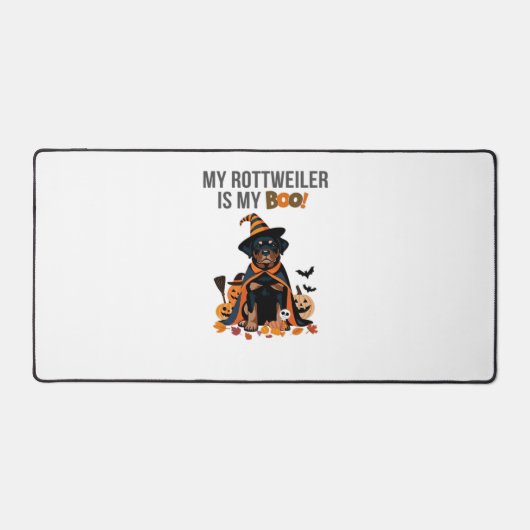 ロットワイラーハロウィーンの衣装ロットワイラーは私 デスクマット (正面)