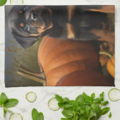 ロットワイラーパピーオータムデライトカボチャ キッチンタオル (折り畳み)