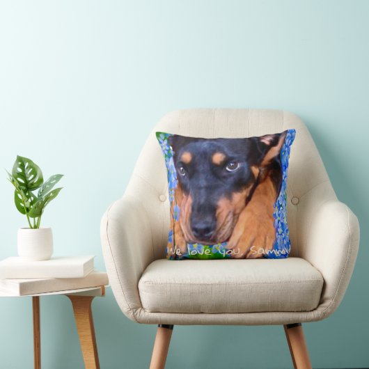 ロットワイラーメモリアル枕を抱擁 クッション (椅子)