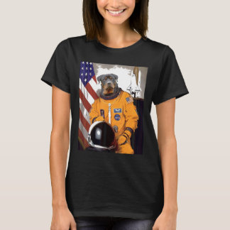 ロットワイラー宇宙飛行士誇りを持った愛国者 Tシャツ