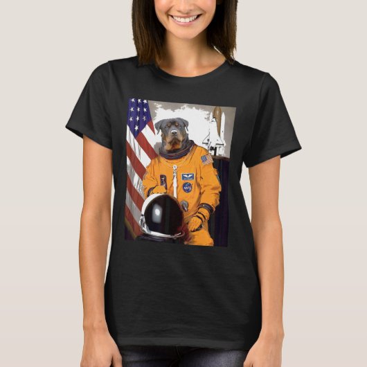 ロットワイラー宇宙飛行士誇りを持った愛国者 Tシャツ (正面)