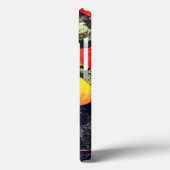 ロッ葉キー山地の地衣で覆われた岩の上の Case-Mate iPhoneケース (裏面 / 左)