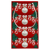 ロデオオーナメントオンレッドホリデー抱き枕 スモールペーパーバッグ (裏面)