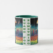 ロデオフェンスアメリカ国旗の馬の小さなカウボーイ マグカップ (中央)