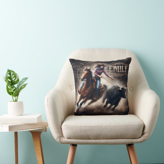 ロデオ女性のカーボーイローピングアカーフアットサンセット クッション (椅子)