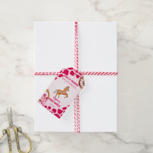 ロデオ女性のカーボーイ誕生日ピンクの牛のパターンのポニー ギフトタグ (より糸付き)