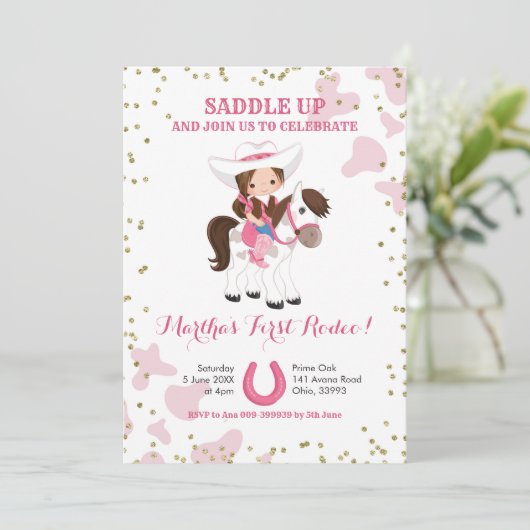 ロデオ女性のカーボーイ誕生日招待状 招待状 (スタンド正面)