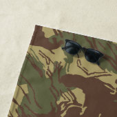 ロデシアンブラシストローク迷彩柄 ビーチタオル (インサイチュ)