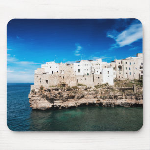 ロバがPugliaで崖で収容するPolignano マウスパッド