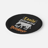 ロバに気を取られる ペーパープレート (アングル)