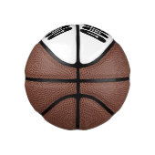 ロバート・メスの名前は黒でn白で ミニバスケットボール (右)