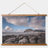 ロフォテンウタクレiv 吊り下げ型タペストリー (正面)