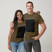 ロボットじゃない Men's Brown  Tシャツ (ユニセックス)