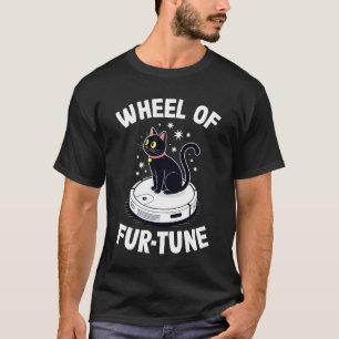 ロボット掃除機に乗った毛玉運勢の猫 Tシャツ