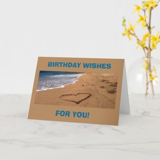 ロマンスとビーチとハートとの誕生日 カード (黄色い花)