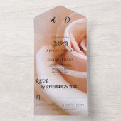 ロマンチエレガントックなピンクのバラの花のフローラ結婚のA オールインワン招待状 (内側)